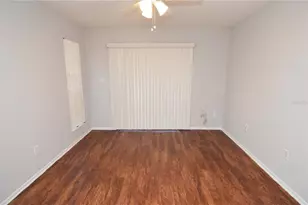 8641 Fancy Finch Dr, Tampa, FL 33614 - Photo 30
