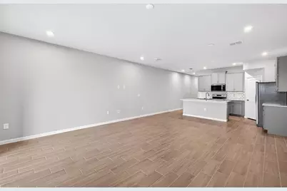 9175 Aurelia Avenue, Parrish, FL 34219 - Photo 12