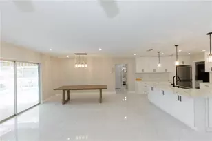 2187 Waterside Dr, Clearwater, FL 33764 - Photo 8