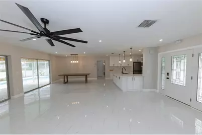 2187 Waterside Drive, Clearwater, FL 33764 - Photo 6