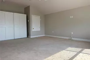 5909 Wedgefield Dr, Zephyrhills, FL 33541 - Photo 28
