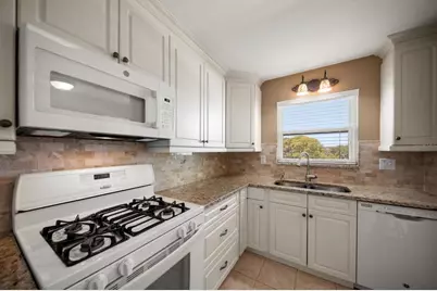 5970 80th Street N #411, Saint Petersburg, FL 33709 - Photo 8