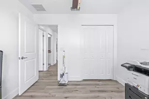 31366 Barrel Wave Way, Wesley Chapel, FL 33545 - Photo 42