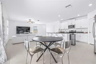 31366 Barrel Wave Way, Wesley Chapel, FL 33545 - Photo 2