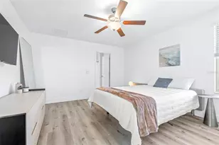 31366 Barrel Wave Way, Wesley Chapel, FL 33545 - Photo 28