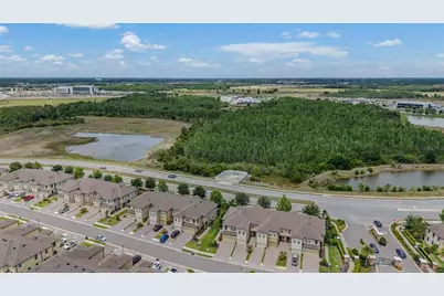 29947 Southwell Lane, Wesley Chapel, FL 33543 - Photo 2