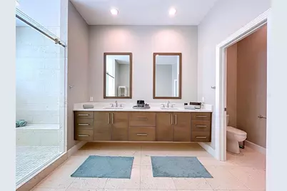 306 Bay Plz, Treasure Island, FL 33706 - Photo 28
