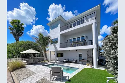 306 Bay Plz, Treasure Island, FL 33706 - Photo 52