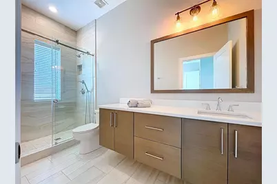 306 Bay Plz, Treasure Island, FL 33706 - Photo 38