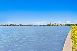 450 Treasure Island Causeway, Treasure Island, FL 33706 - Photo 30