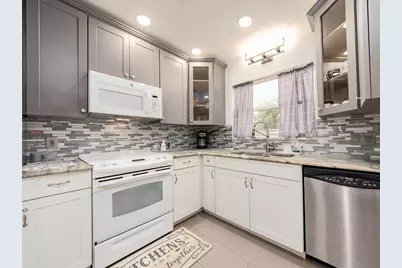 2154 N Hercules Avenue, Clearwater, FL 33763 - Photo 10