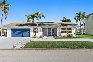 1984 Kansas Ave NE, Saint Petersburg, FL 33703 - Photo 2