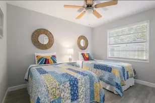1160 7th St S, Safety Harbor, FL 34695 - Photo 12