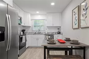 1160 7th St S, Safety Harbor, FL 34695 - Photo 6