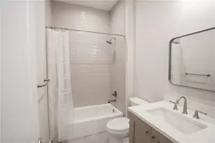4402 W Beach Park Dr, Tampa, FL 33609 - Photo 36