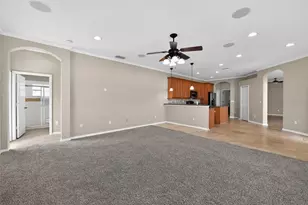 1833 Mira Lago Cir, Ruskin, FL 33570 - Photo 16