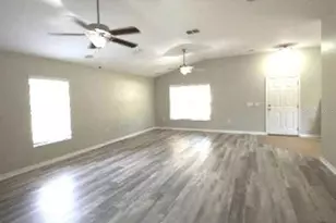 9734 Highland Ridge Dr, Hudson, FL 34667 - Photo 2