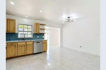 8639 May Circle, Tampa, FL 33614 - Photo 12