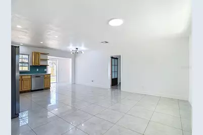 8639 May Circle, Tampa, FL 33614 - Photo 10
