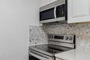 2500 Winding Creek Blvd, Clearwater, FL 33761 - Photo 16