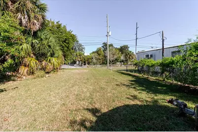 14905 Old Dixie Highway, Hudson, FL 34667 - Photo 12