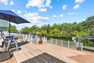 1114 Marina Dr, Tarpon Springs, FL 34689 - Photo 48