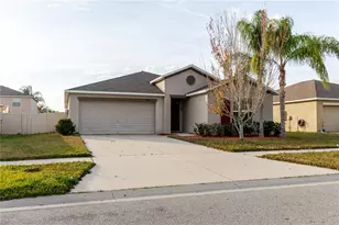 304 Cascade Bend, Ruskin, FL 33570 - Photo 2