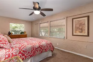 3655 N 1st (Upper Unit) Ave, Saint Petersburg, FL 33713 - Photo 16