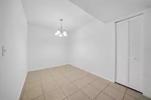 3001 58th Ave S, Saint Petersburg, FL 33712 - Photo 44