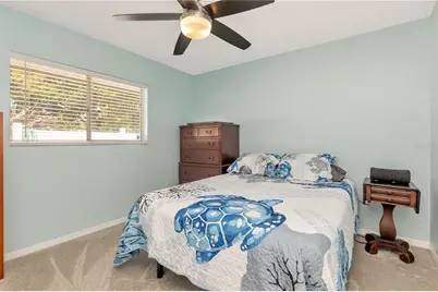 2820 Valencia Lane W, Palm Harbor, FL 34684 - Photo 32