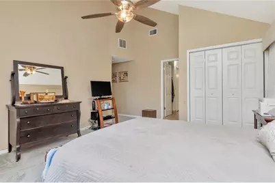 2820 Valencia Lane W, Palm Harbor, FL 34684 - Photo 14