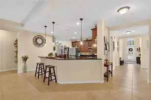 11321 Scribner Station Ln, Lithia, FL 33547 - Photo 14