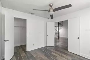 7863 Niagara Ave, Tampa, FL 33617 - Photo 24