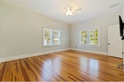 1260 10th Street N, Saint Petersburg, FL 33705 - Photo 26