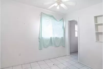 6650 Hibiscus Avenue S, South Pasadena, FL 33707 - Photo 12