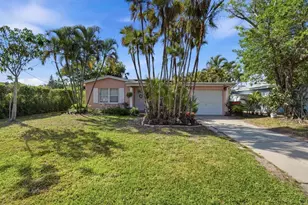 6650 Hibiscus Ave S, South Pasadena, FL 33707 - Photo 30