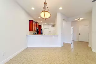 206 Shell Falls Dr, Apollo Beach, FL 33572 - Photo 10