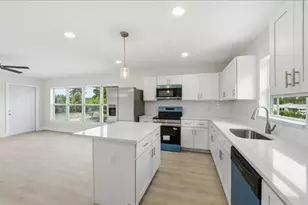 4651 22nd Ave N, Saint Petersburg, FL 33713 - Photo 50