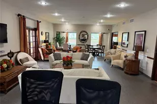 10335 Carrollwood Ln, Tampa, FL 33618 - Photo 24