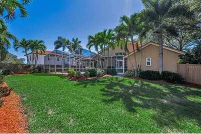 970 Southern Pine Court NE, Saint Petersburg, FL 33703 - Photo 42