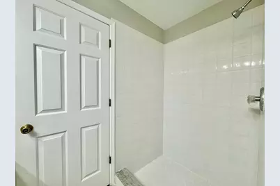 18112 Canal Pointe Street, Tampa, FL 33647 - Photo 30