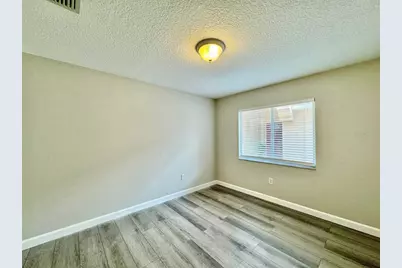 18112 Canal Pointe Street, Tampa, FL 33647 - Photo 22