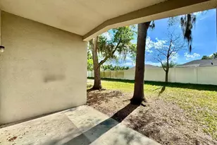 18112 Canal Pointe St, Tampa, FL 33647 - Photo 36
