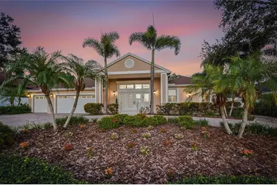 121 Harbor View Lane, Belleair Bluffs, FL 33770 - Photo 2