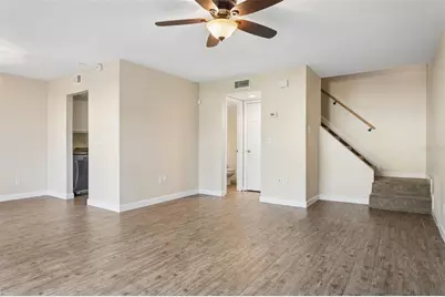 6341 Treetop Circle #6341, Temple Terrace, FL 33617 - Photo 4