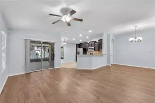 10510 Summer Azure Dr, Riverview, FL 33578 - Photo 16