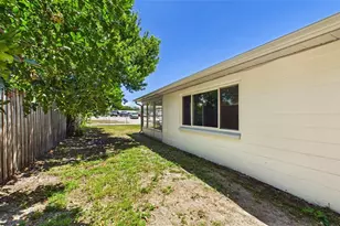 5325 Devries Dr, New Port Richey, FL 34652 - Photo 38