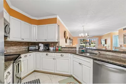 6085 Bahia Del Mar Boulevard #106, Saint Petersburg, FL 33715 - Photo 8