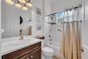 4853 Grand Banks Dr, Wimauma, FL 33598 - Photo 20