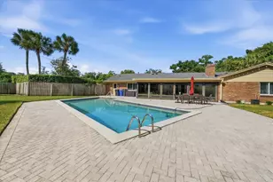 4014 Carrollwood Village Dr, Tampa, FL 33618 - Photo 12